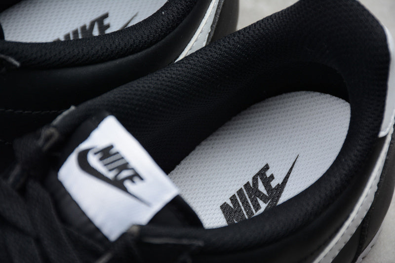 Nike Cortez Basic Black White