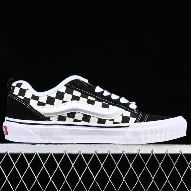 VANS KNU SKOOL VR3 CLASSICS WHITE BLACK