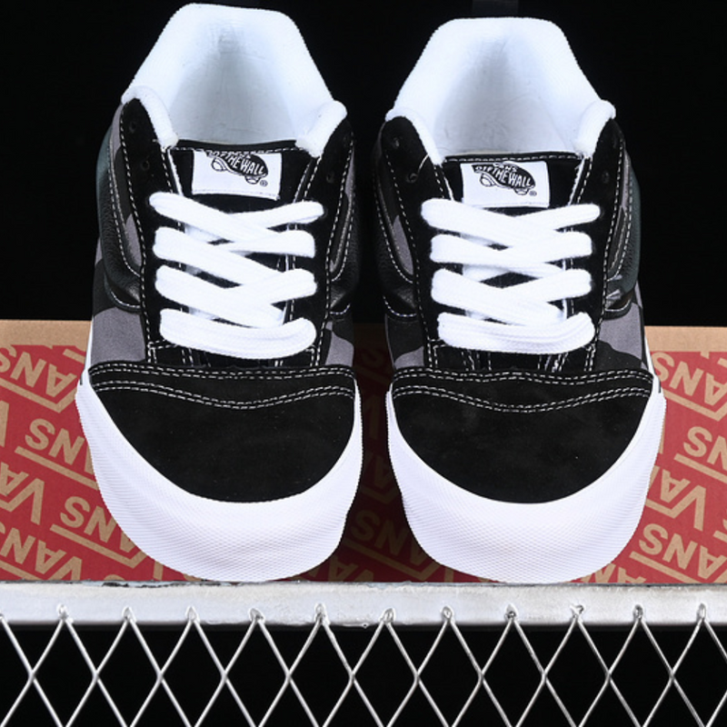 VANS KNU SKOOL WHITE/BLACK/GREY VN0009QCCJJ