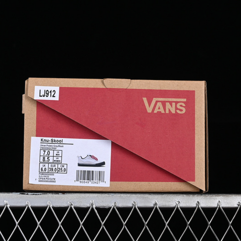 VANS KNU SKOOL WHITE GREY PINL BLACK