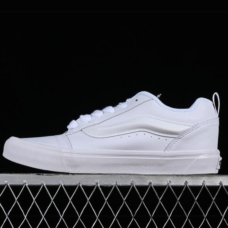 VANS KNU SKOOL WHITE/GREY/BLACK VN0009QCW00