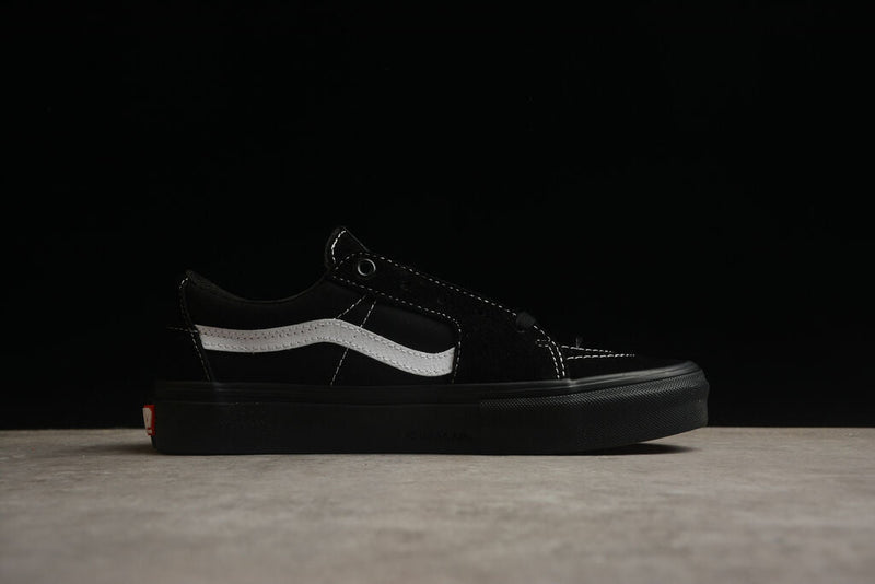 Vans Sk8-Low Black White Contrast Stitch